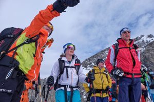 Happy freeriders at Powderchase in Engelberg